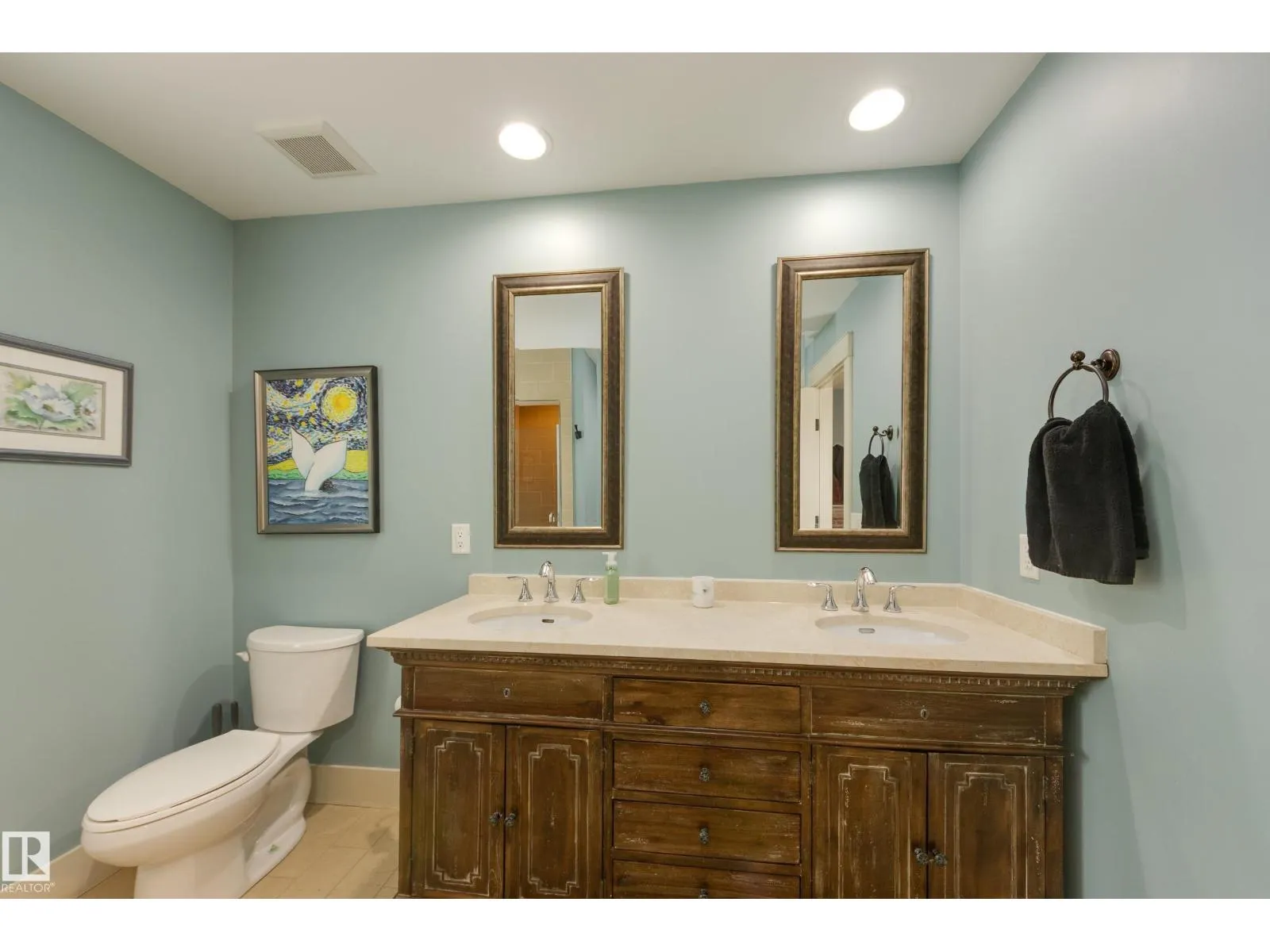 11210 60 ST NW