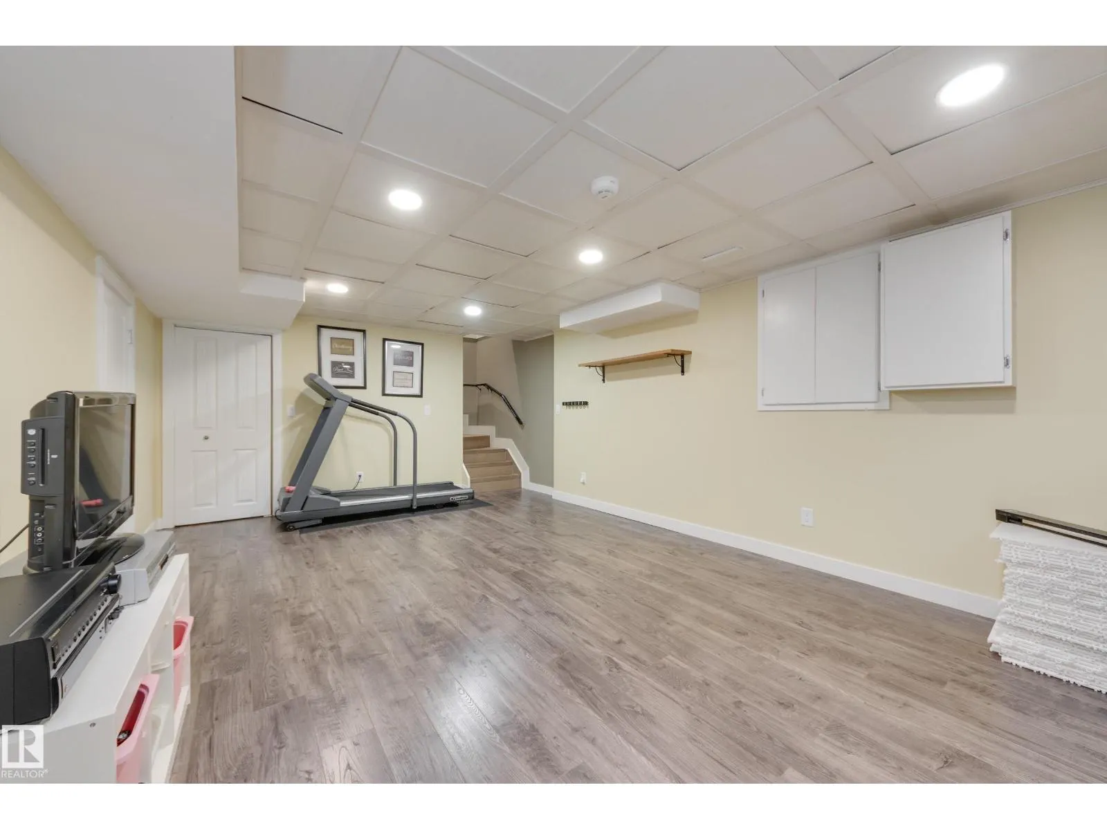 11210 60 ST NW