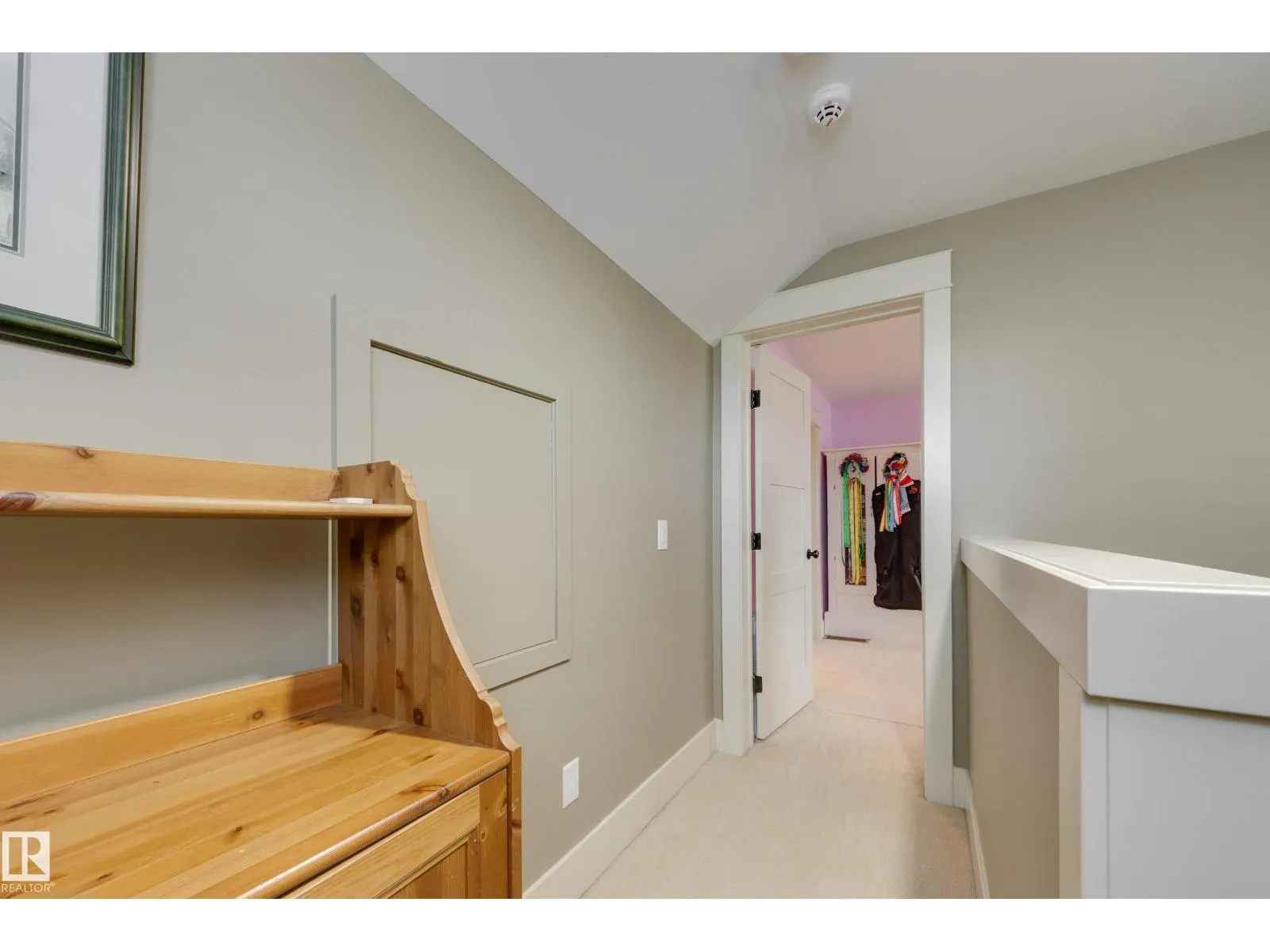 11210 60 ST NW