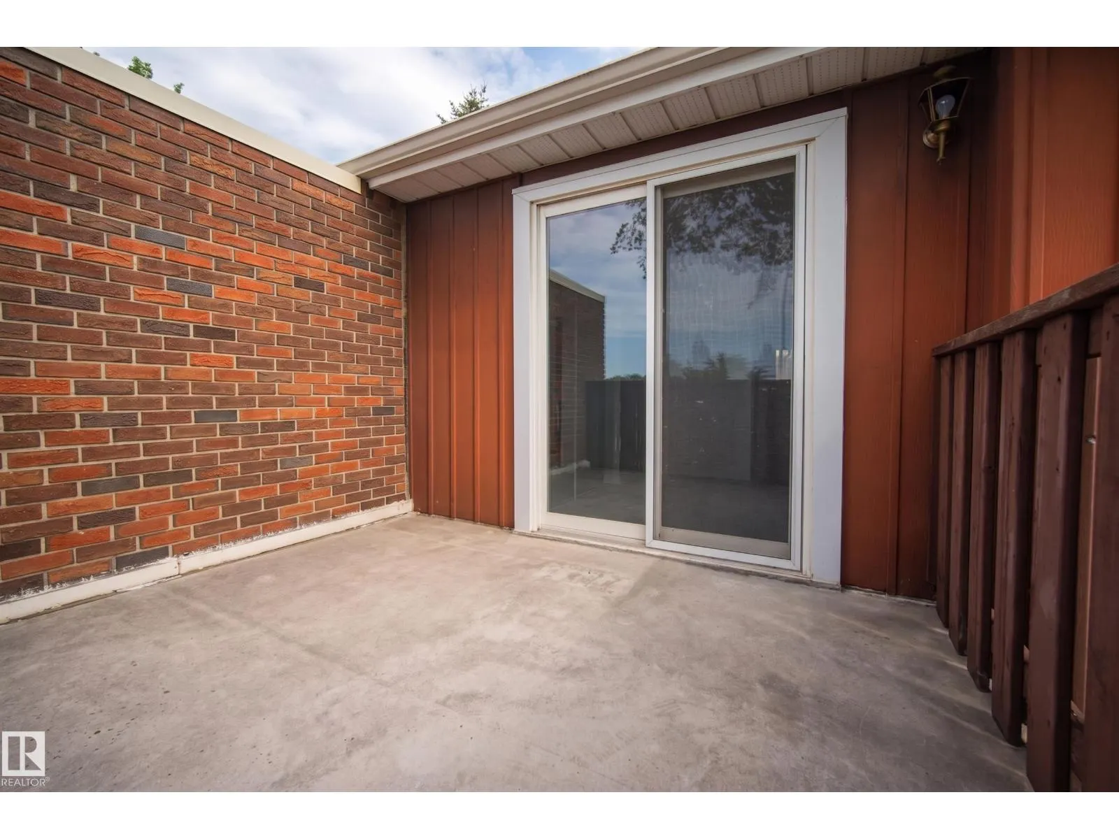 3320 130A AV NW