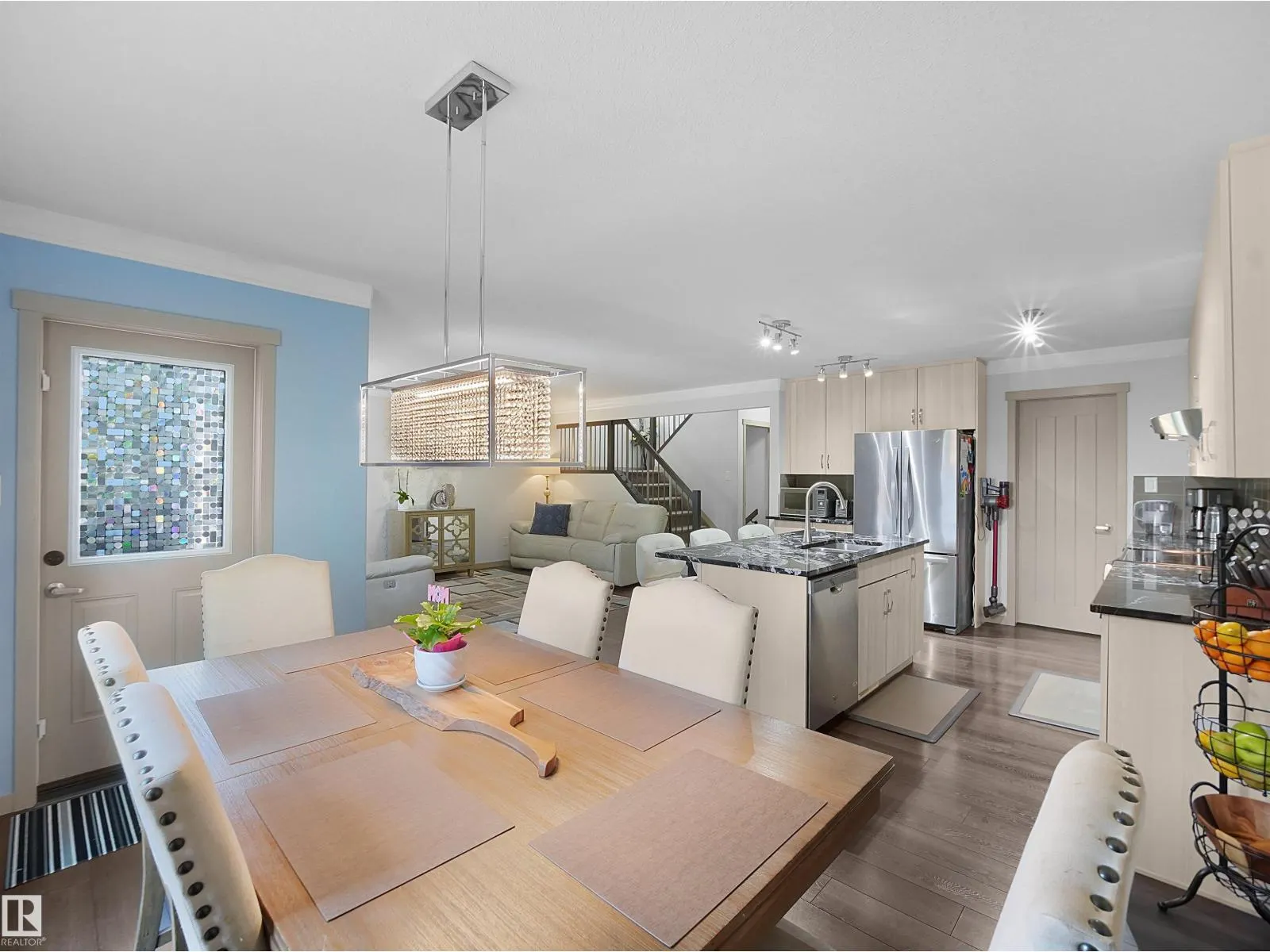 820 179 ST SW