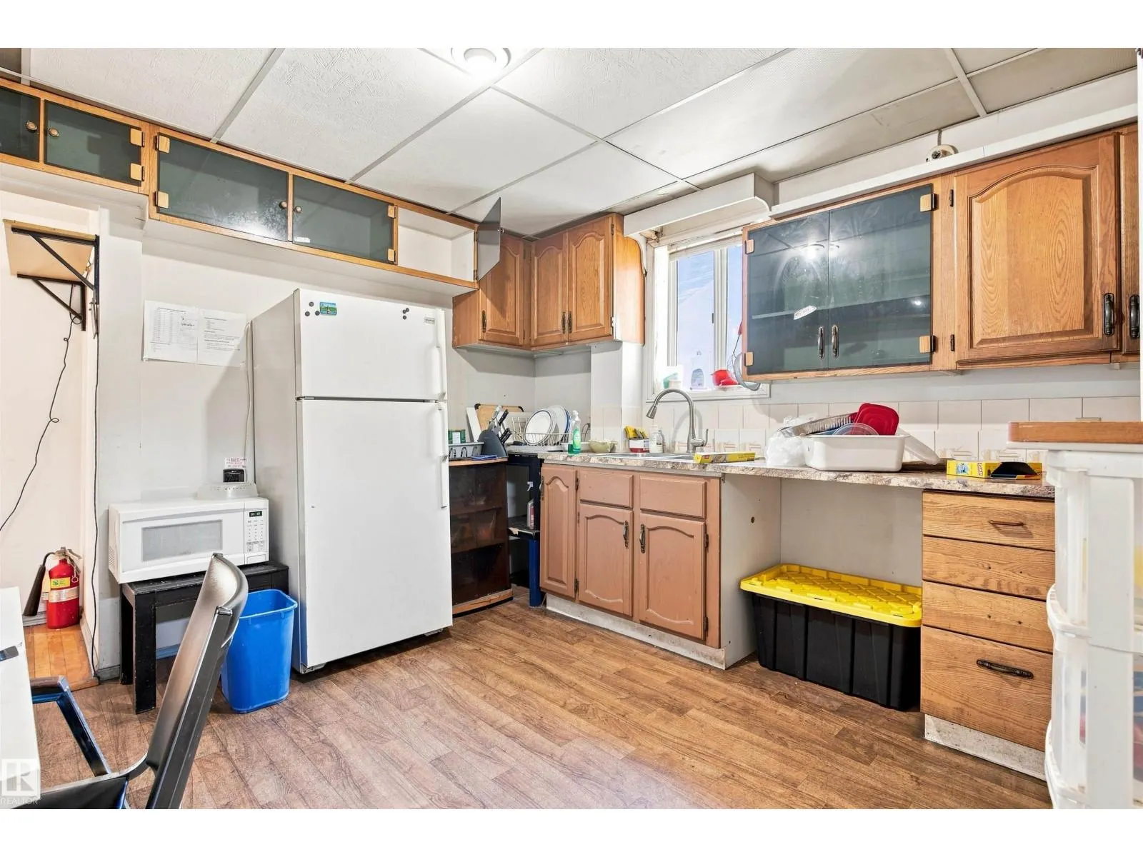 11111 81 AV NW
