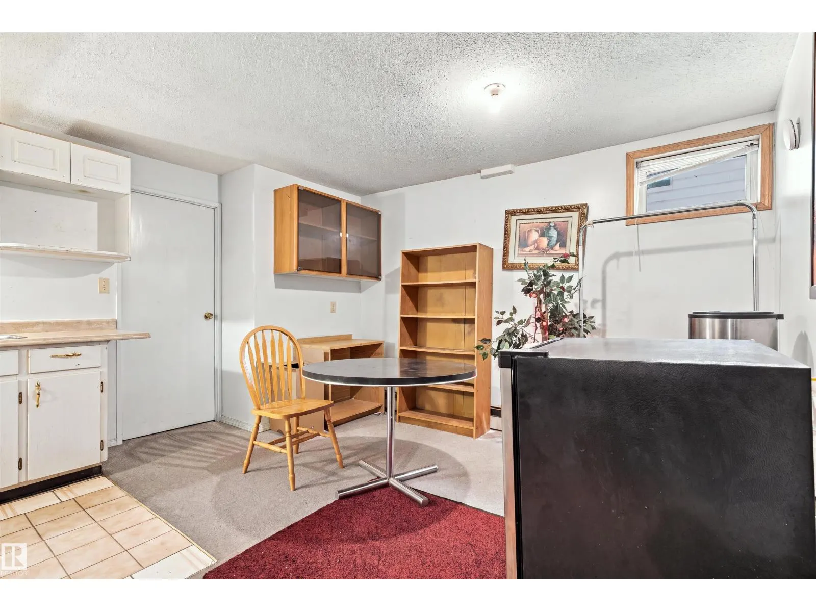11111 81 AV NW