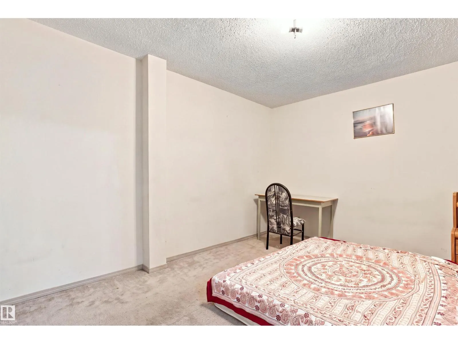 11111 81 AV NW