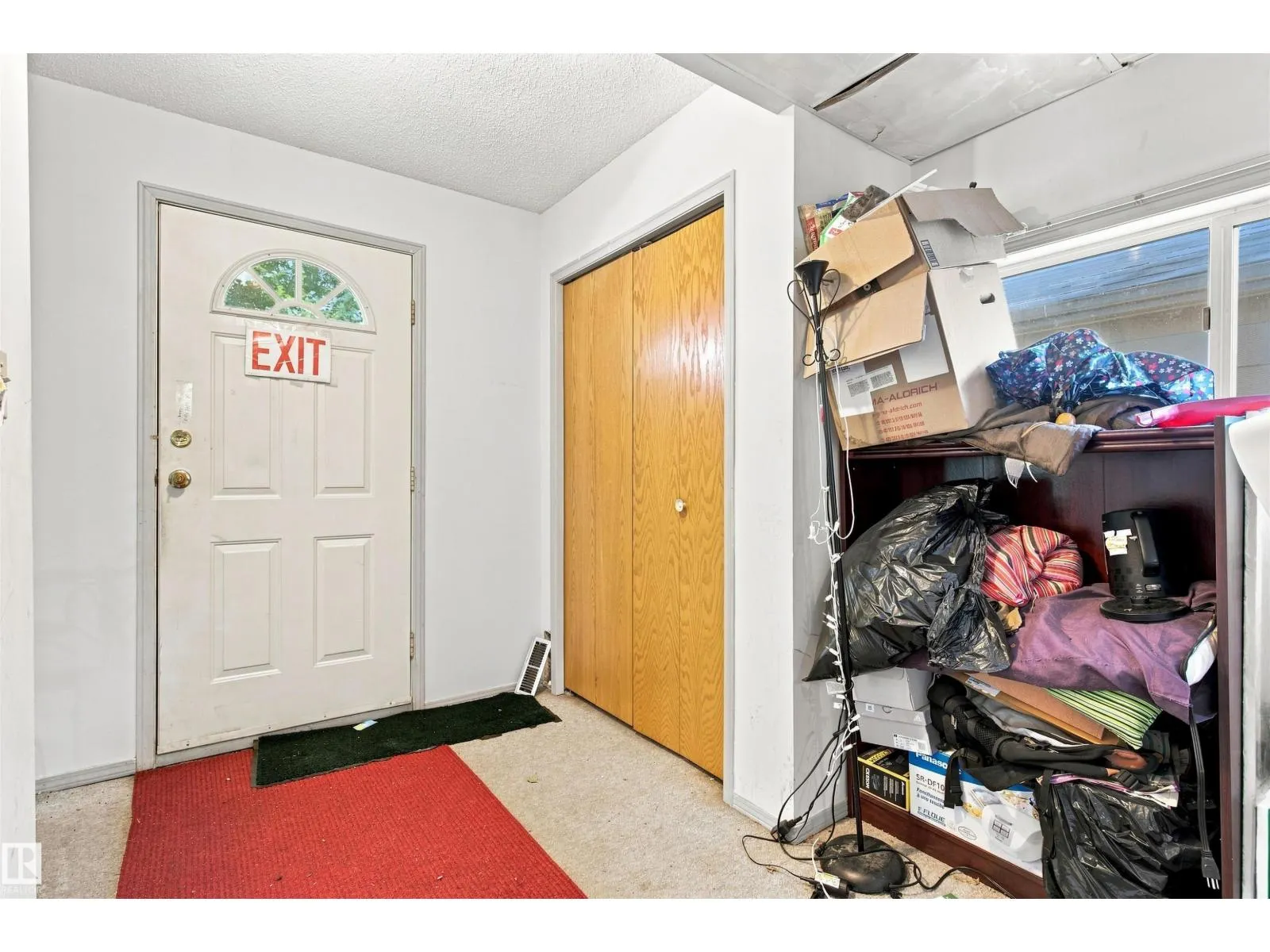 11111 81 AV NW