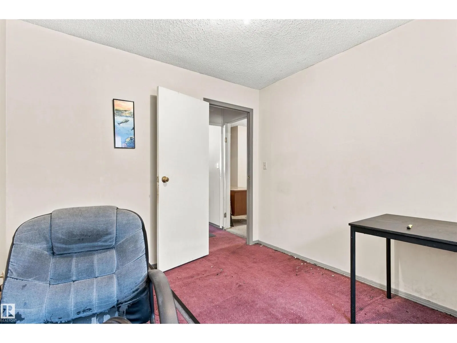 11111 81 AV NW