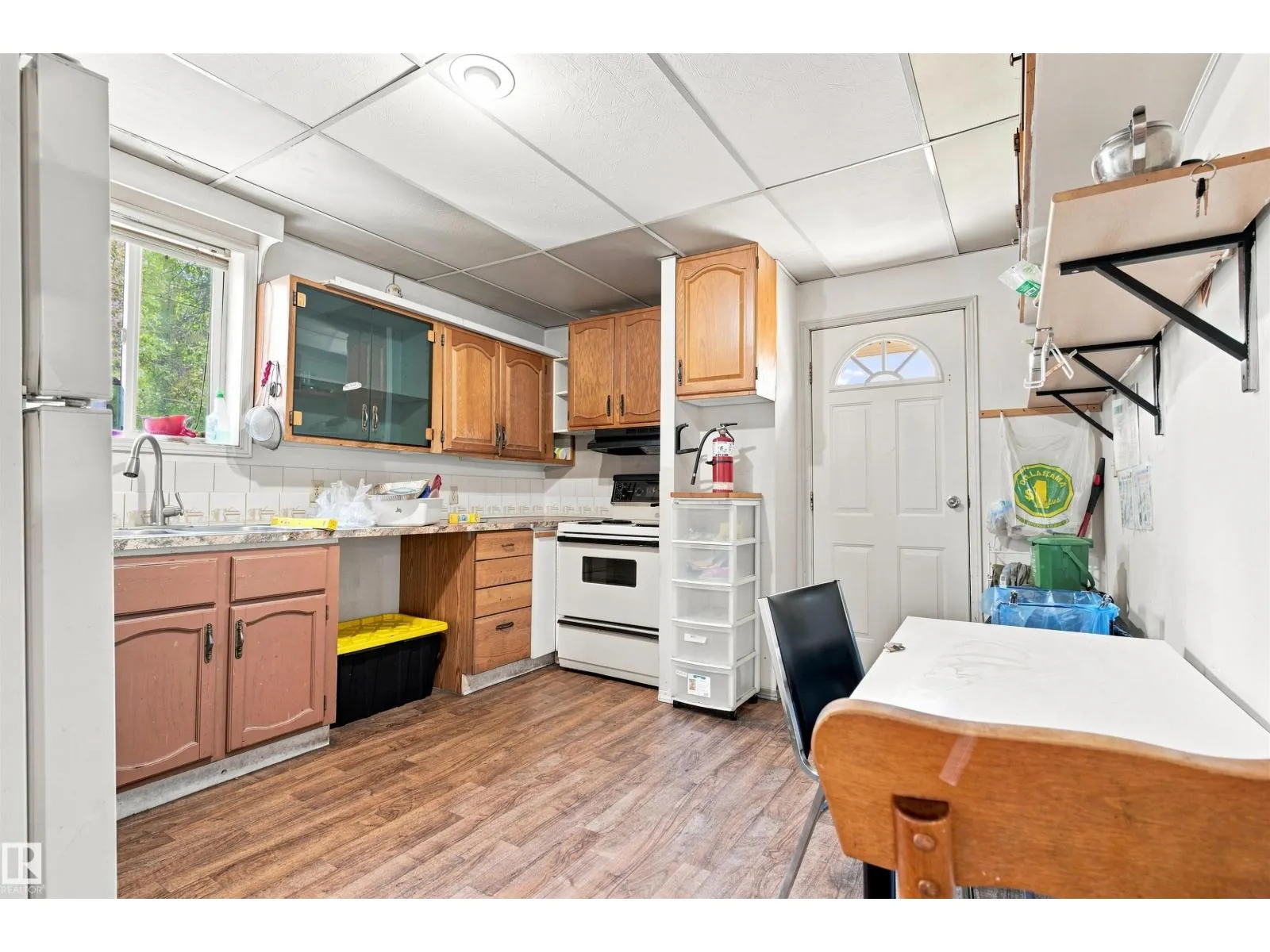 11111 81 AV NW