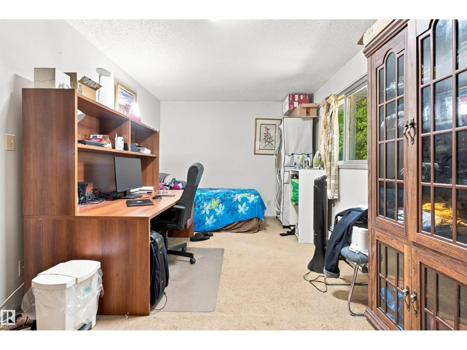 11111 81 AV NW
