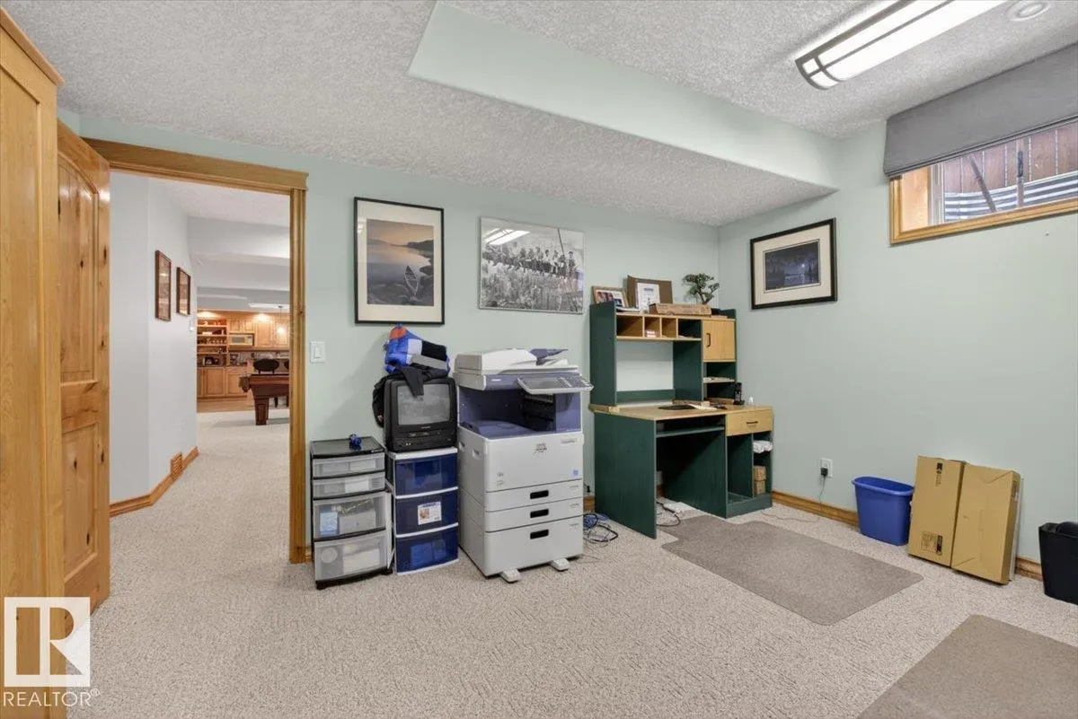 57 LONGVIEW DR