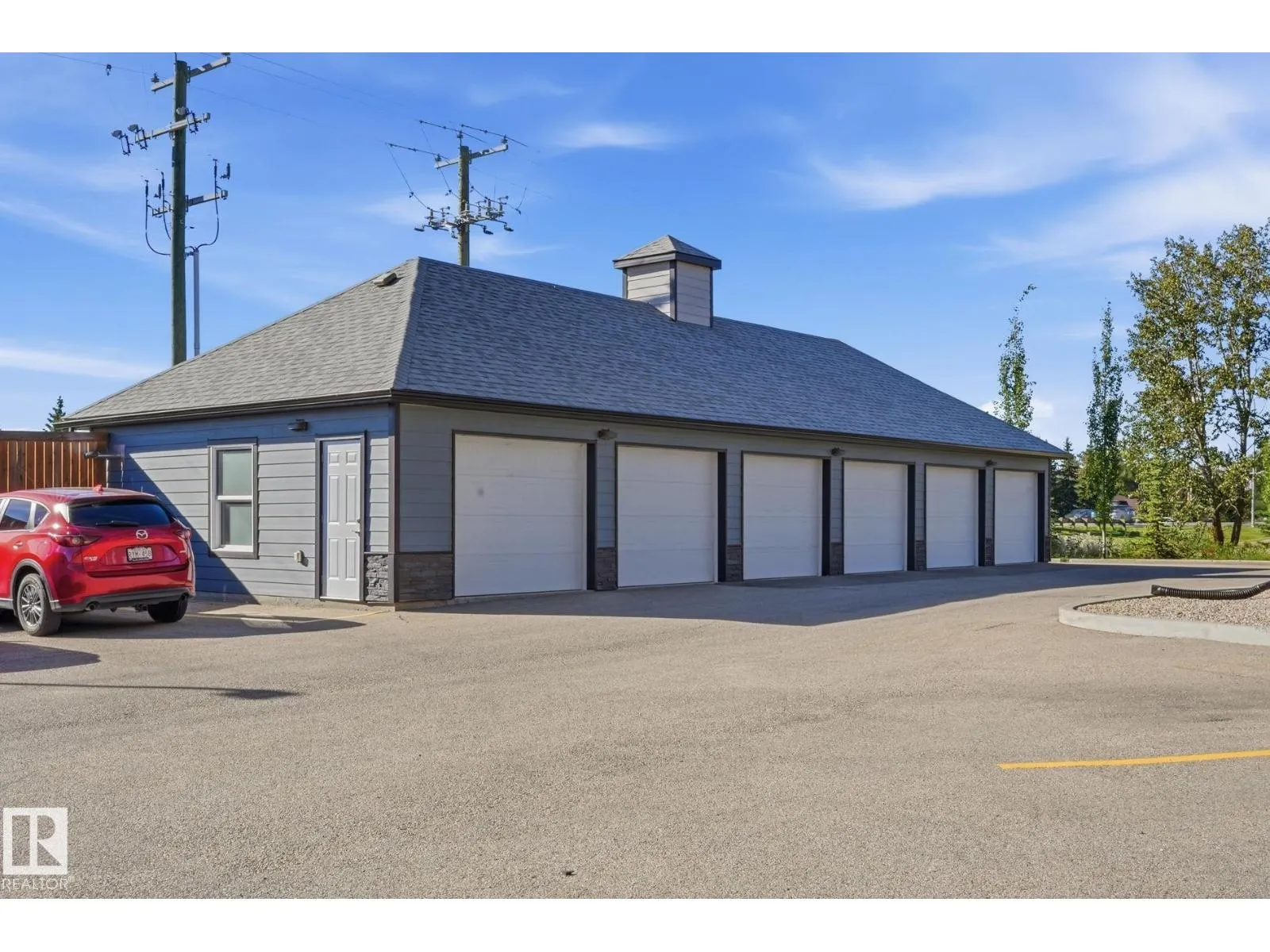 #408 4103 50 ST