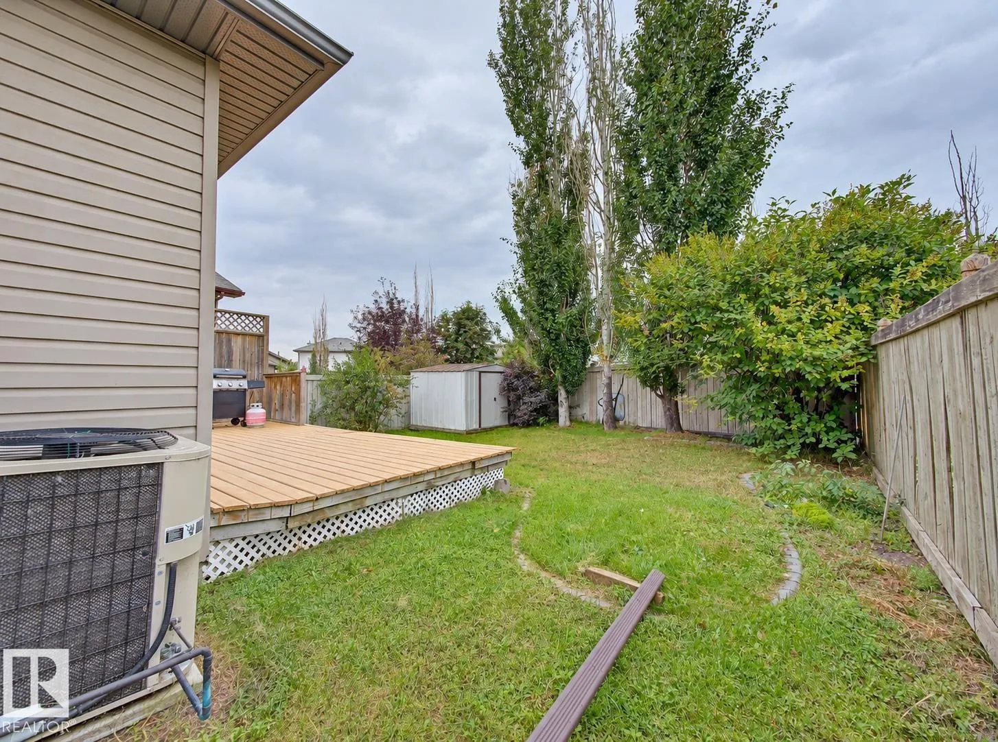 237 WESTWOOD LN