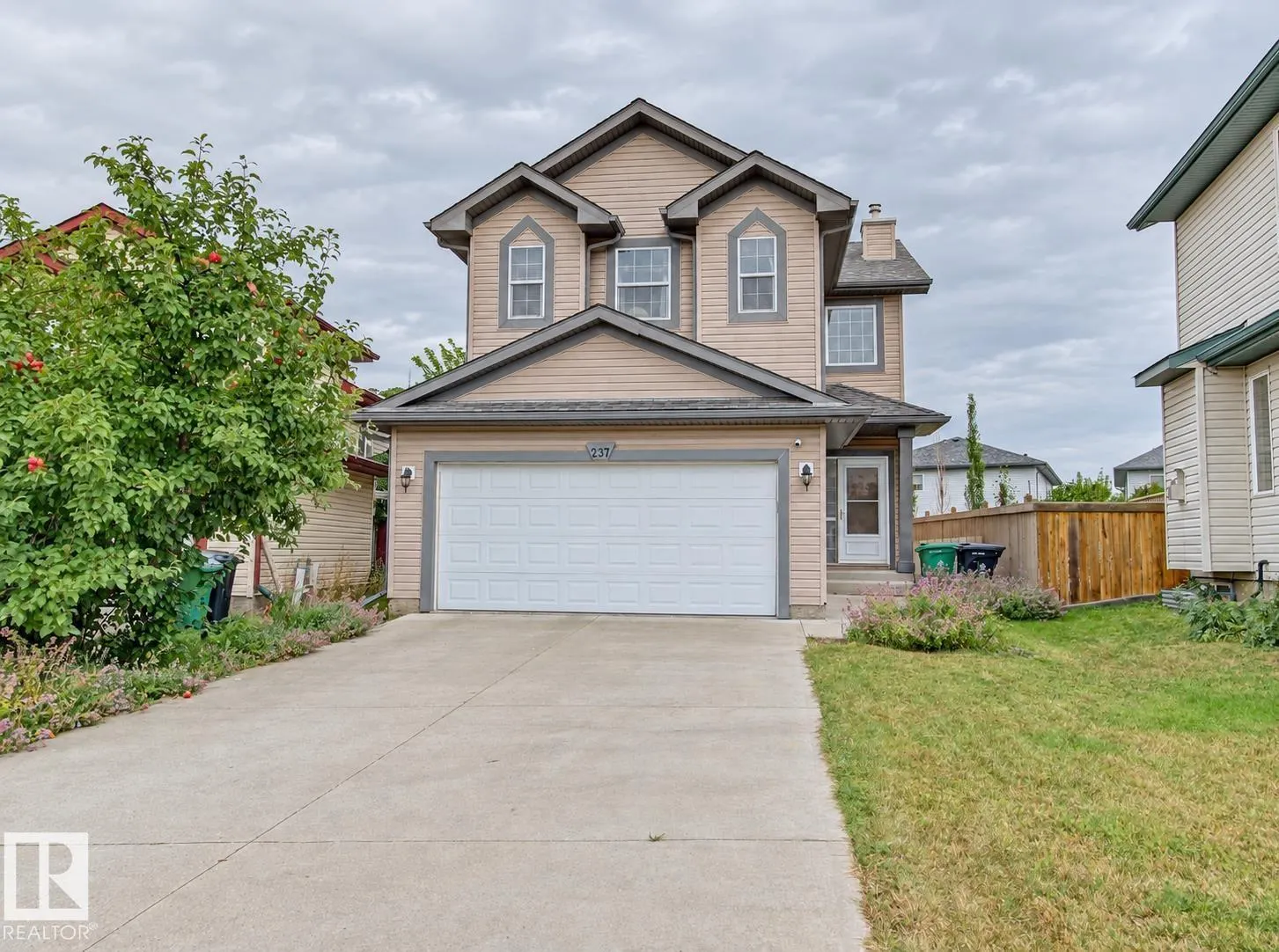 237 WESTWOOD LN