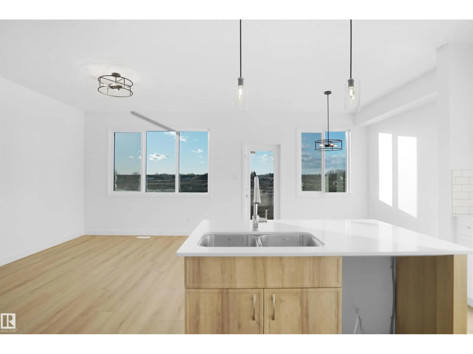 1179 SOUTH CREEK WD