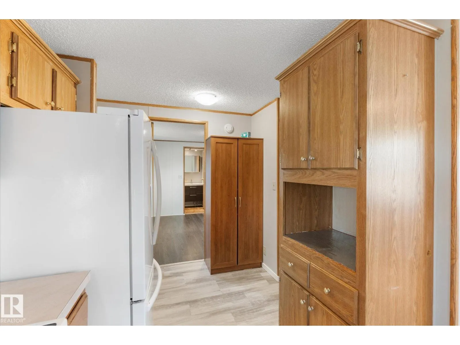 9 3400 48 ST