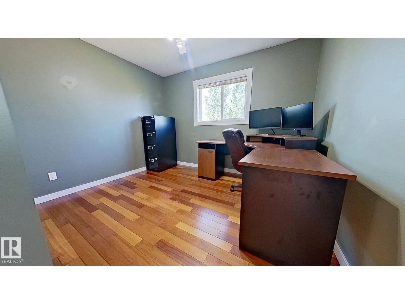 272 Bussieres DR