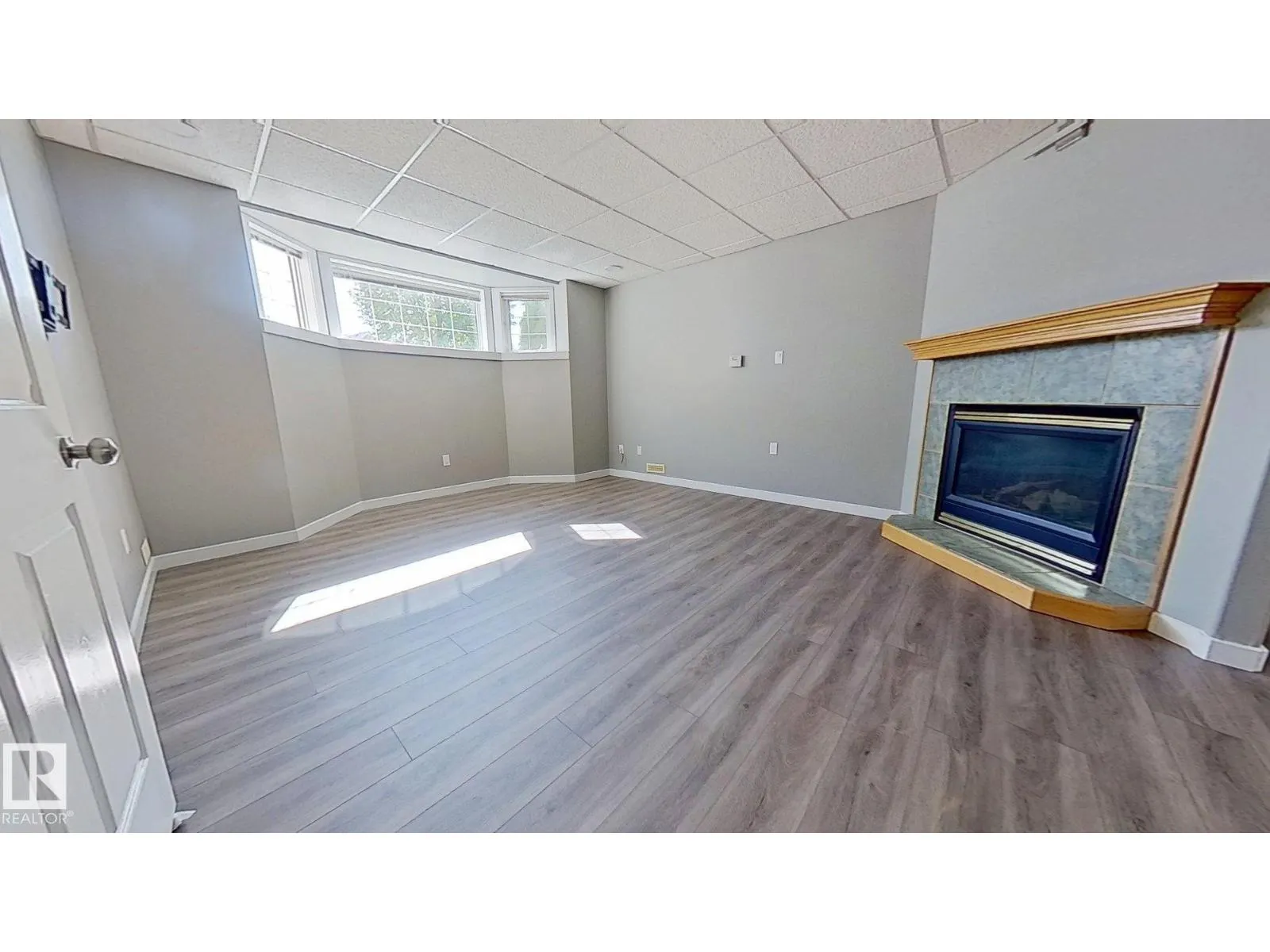 272 Bussieres DR