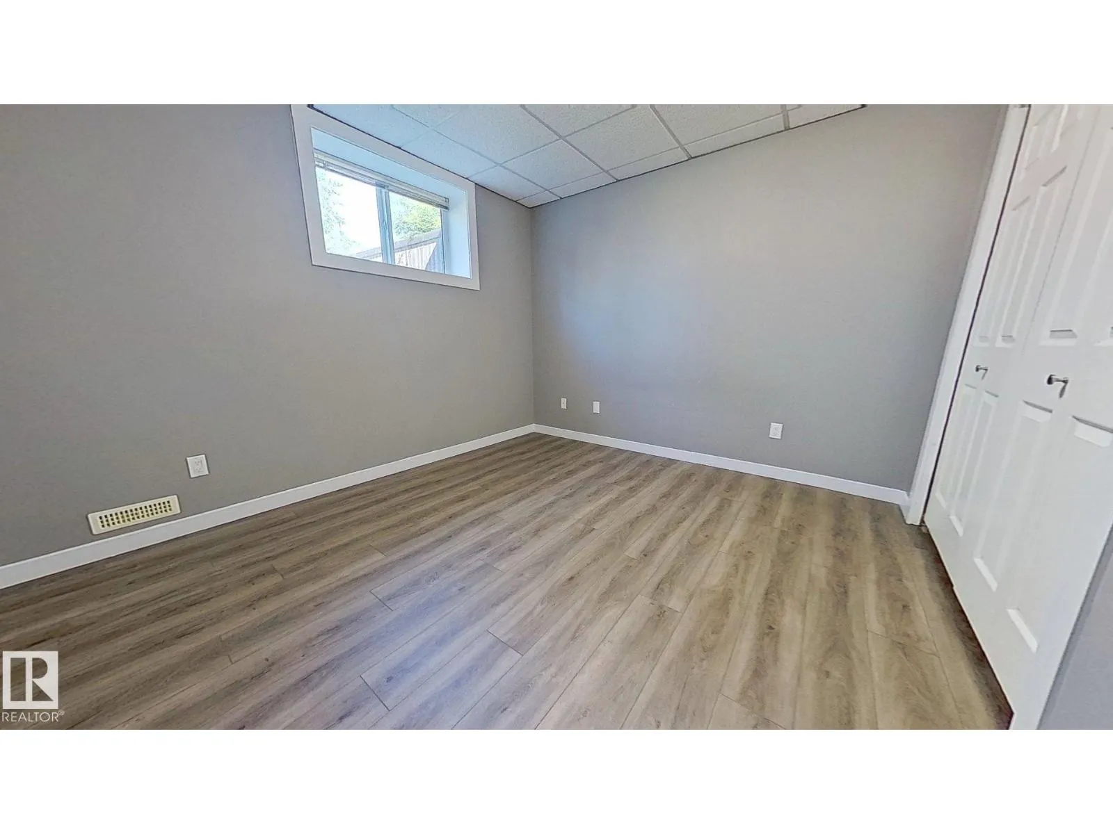 272 Bussieres DR