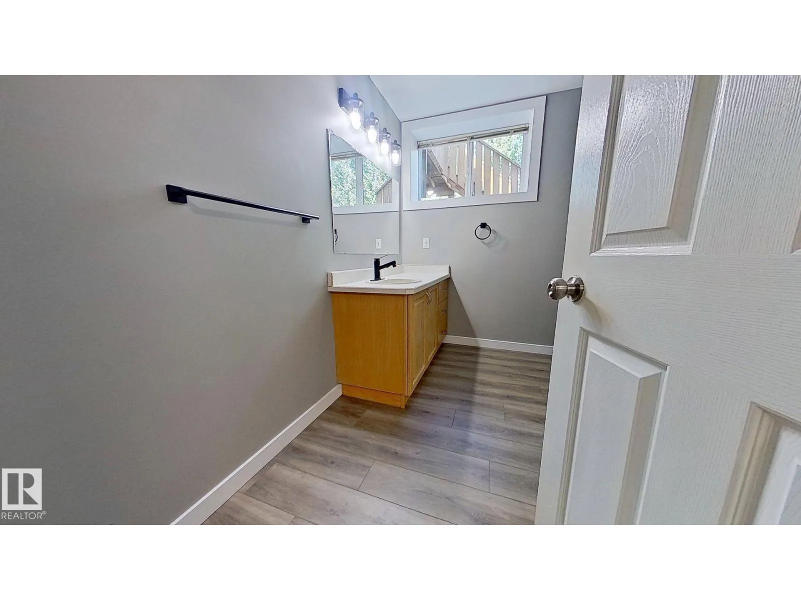 272 Bussieres DR
