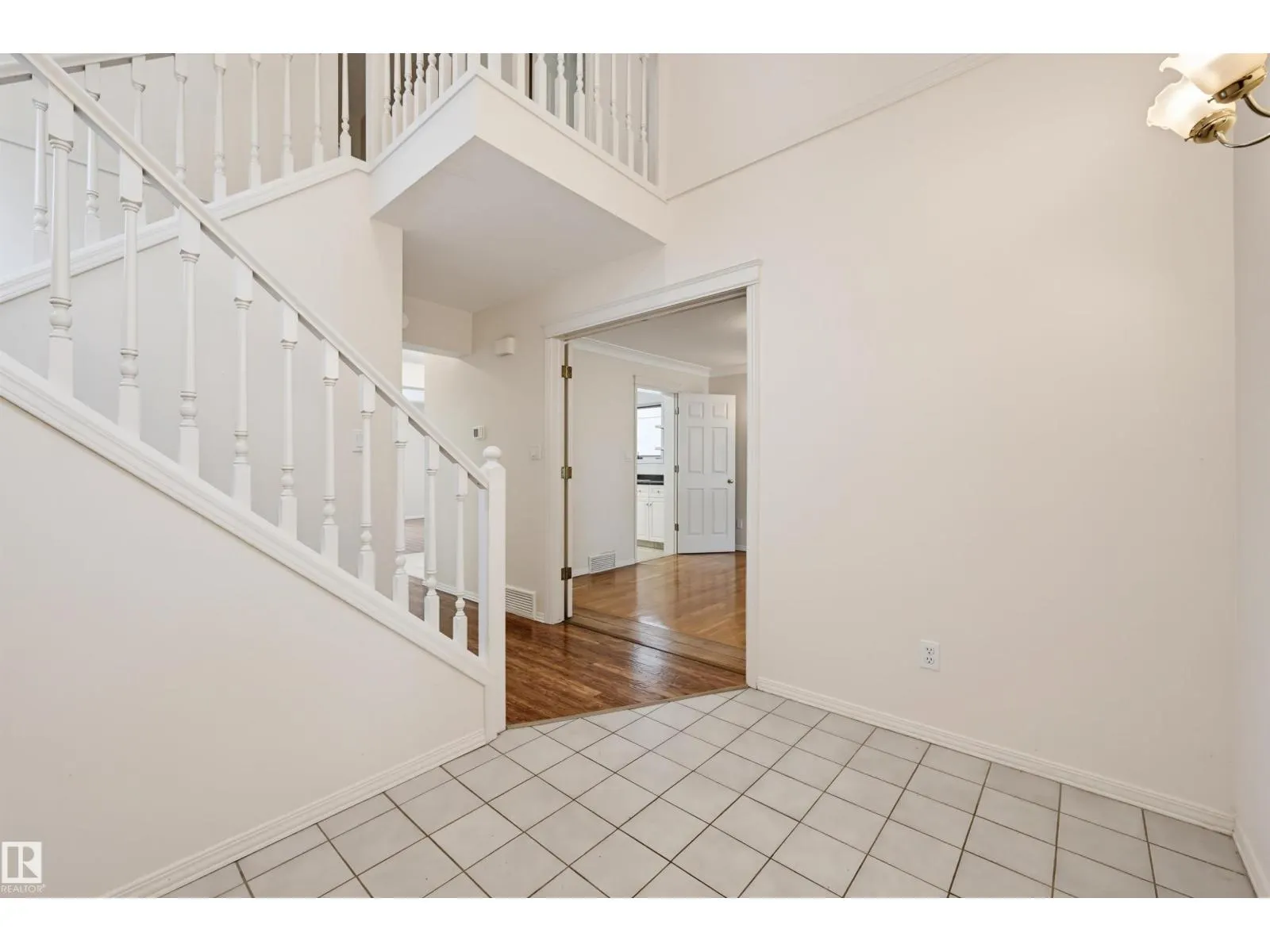 11107 UNIVERSITY AV NW