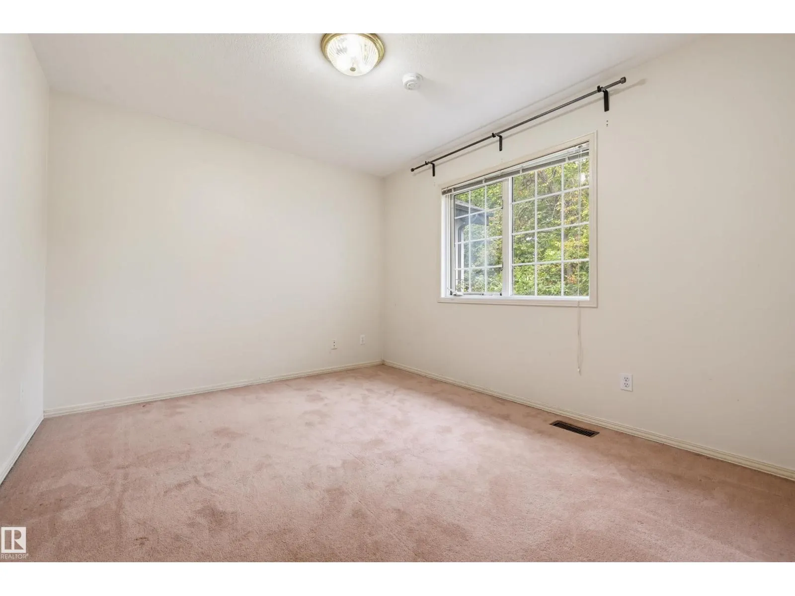 11107 UNIVERSITY AV NW