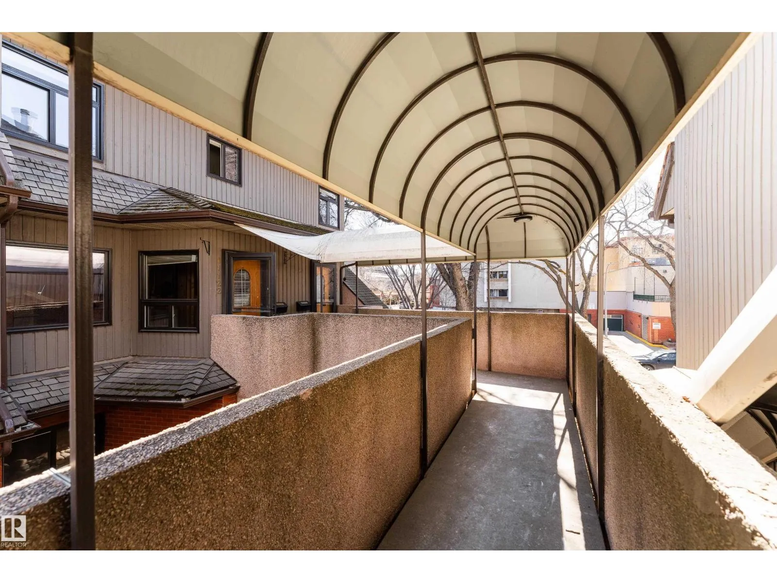 11120 83 AV NW