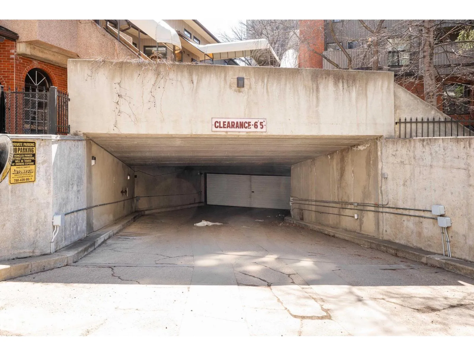 11120 83 AV NW