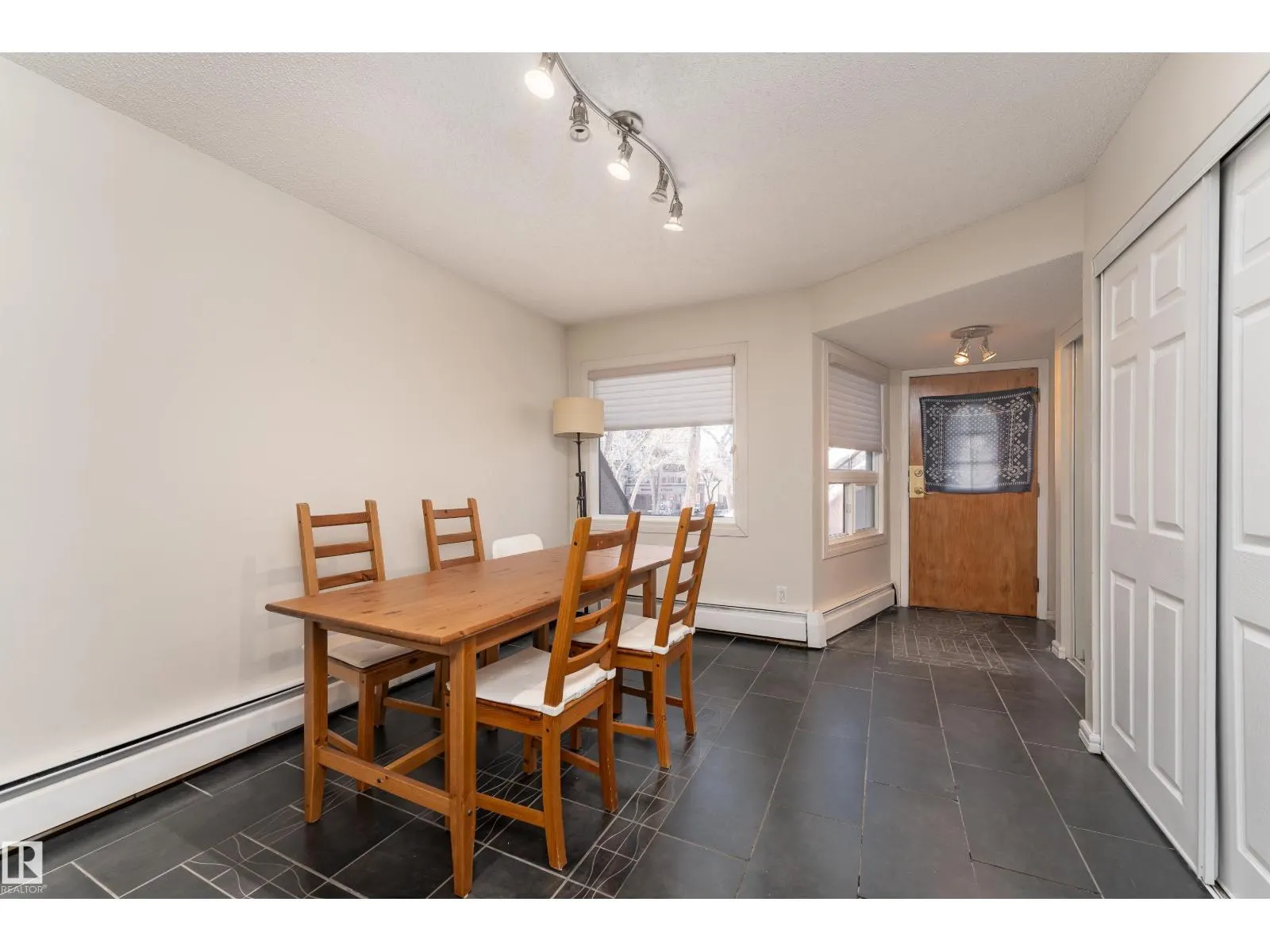 11120 83 AV NW