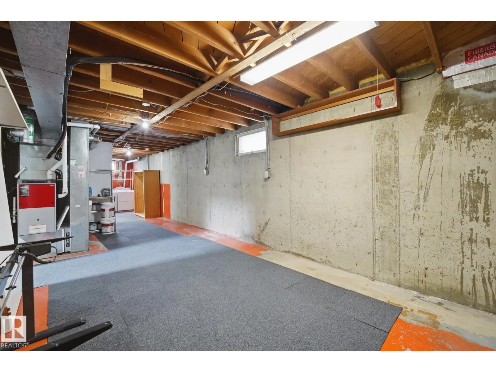 13304 63 ST NW