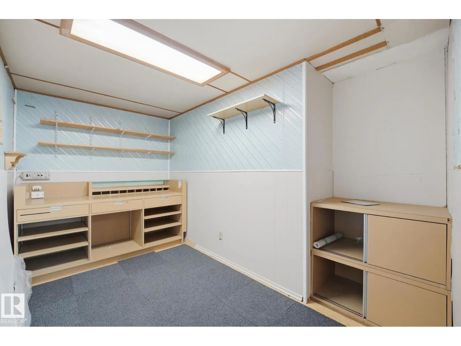 13304 63 ST NW