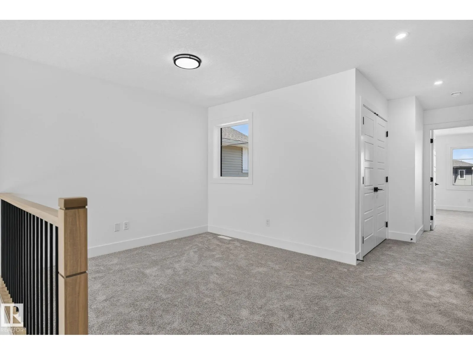 63 SILVERSTONE DR