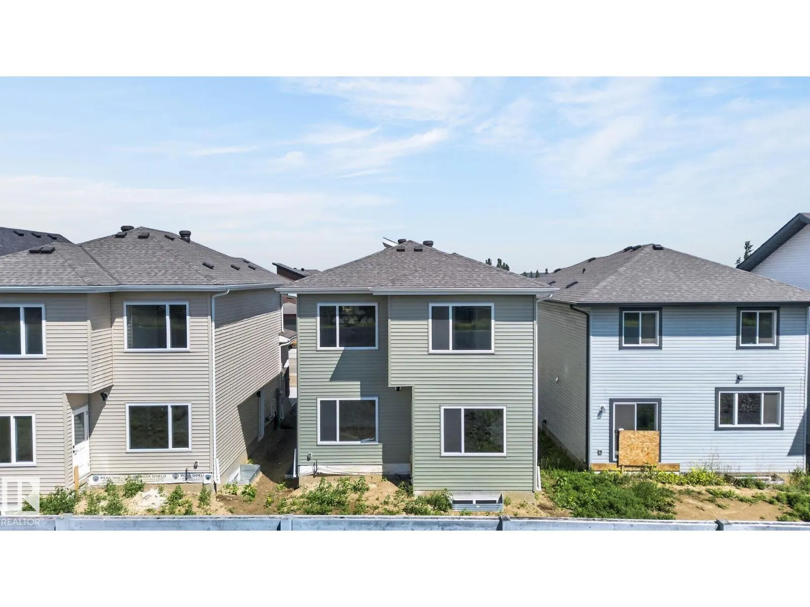 63 SILVERSTONE DR