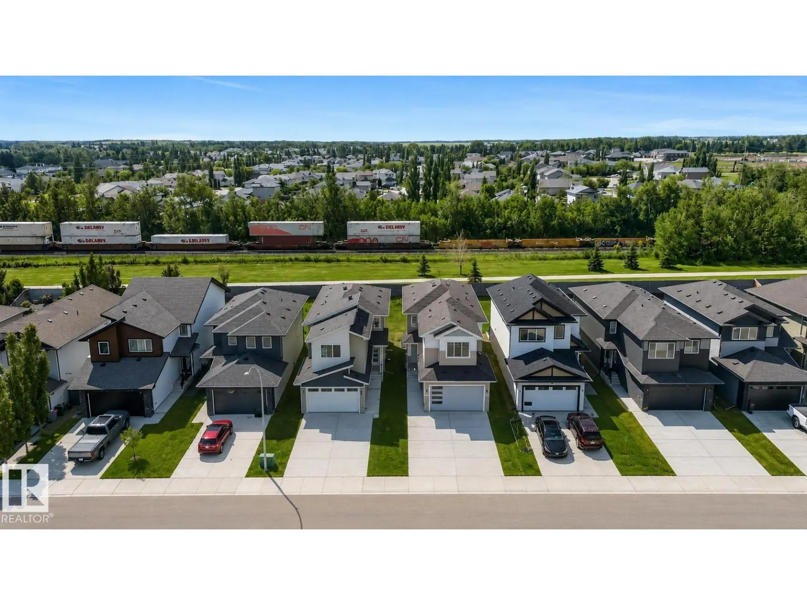 65 SILVERSTONE DR