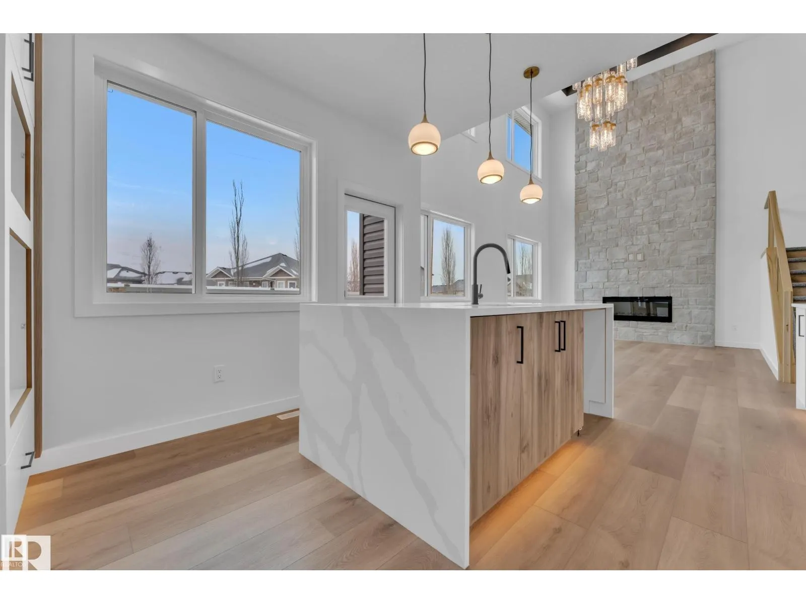 159 Graybriar DR
