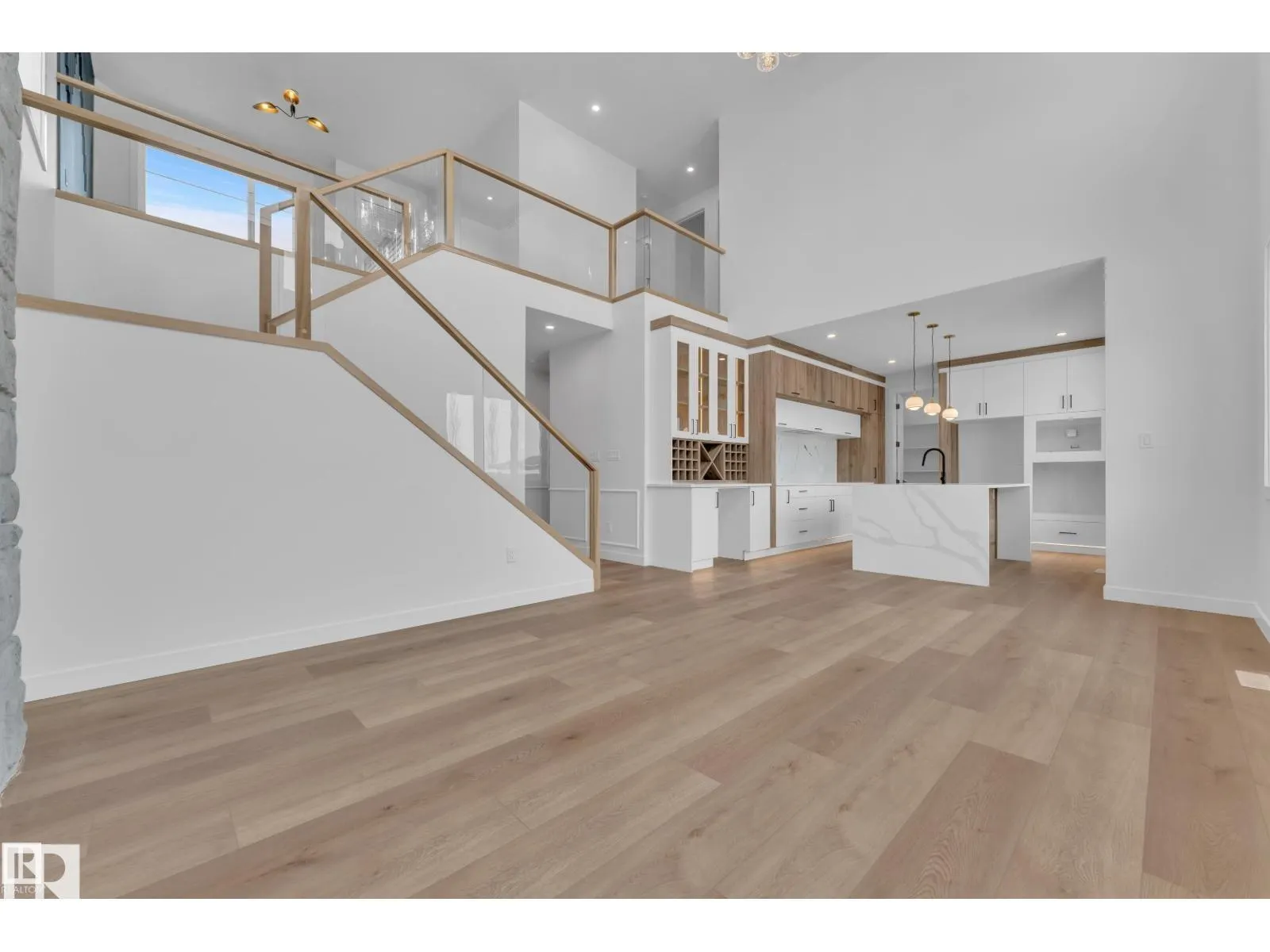 159 Graybriar DR