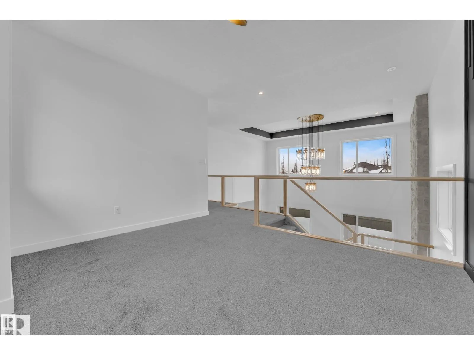 159 Graybriar DR