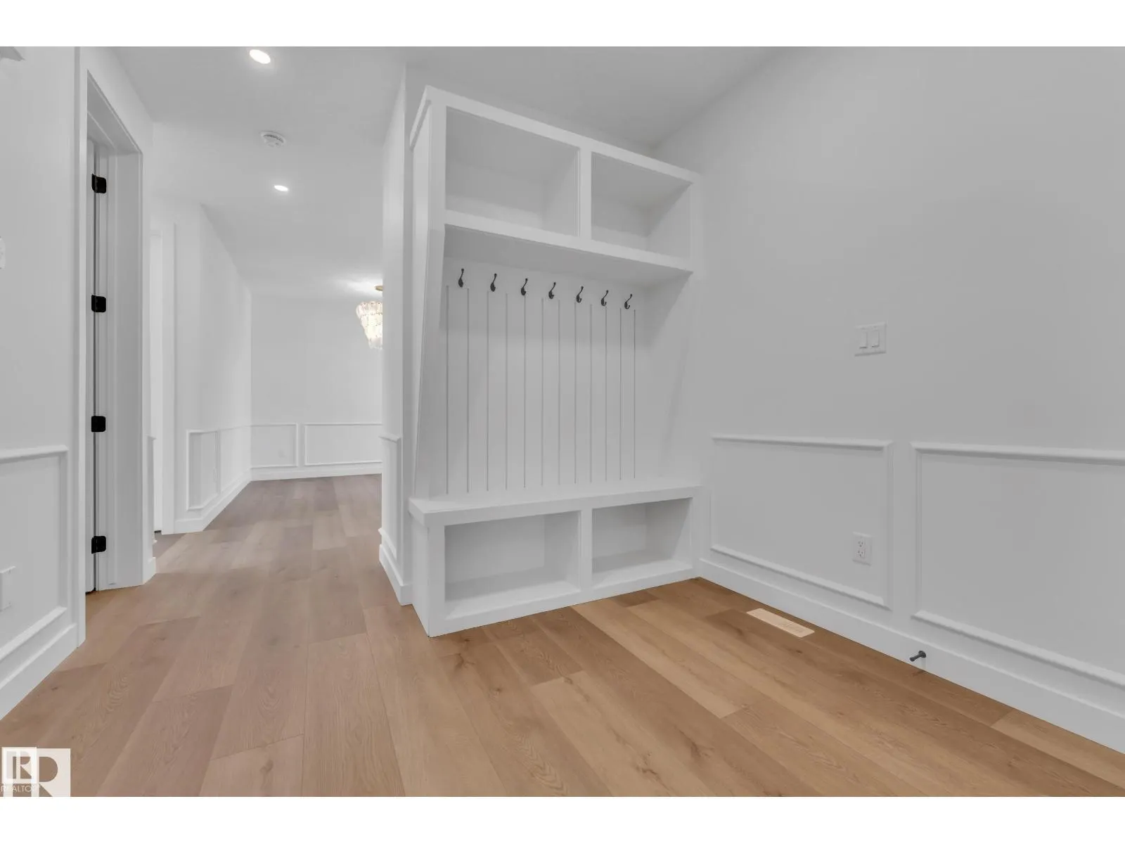 159 Graybriar DR