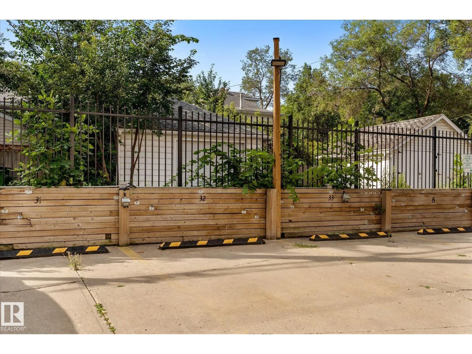 #205 8125 110 ST NW
