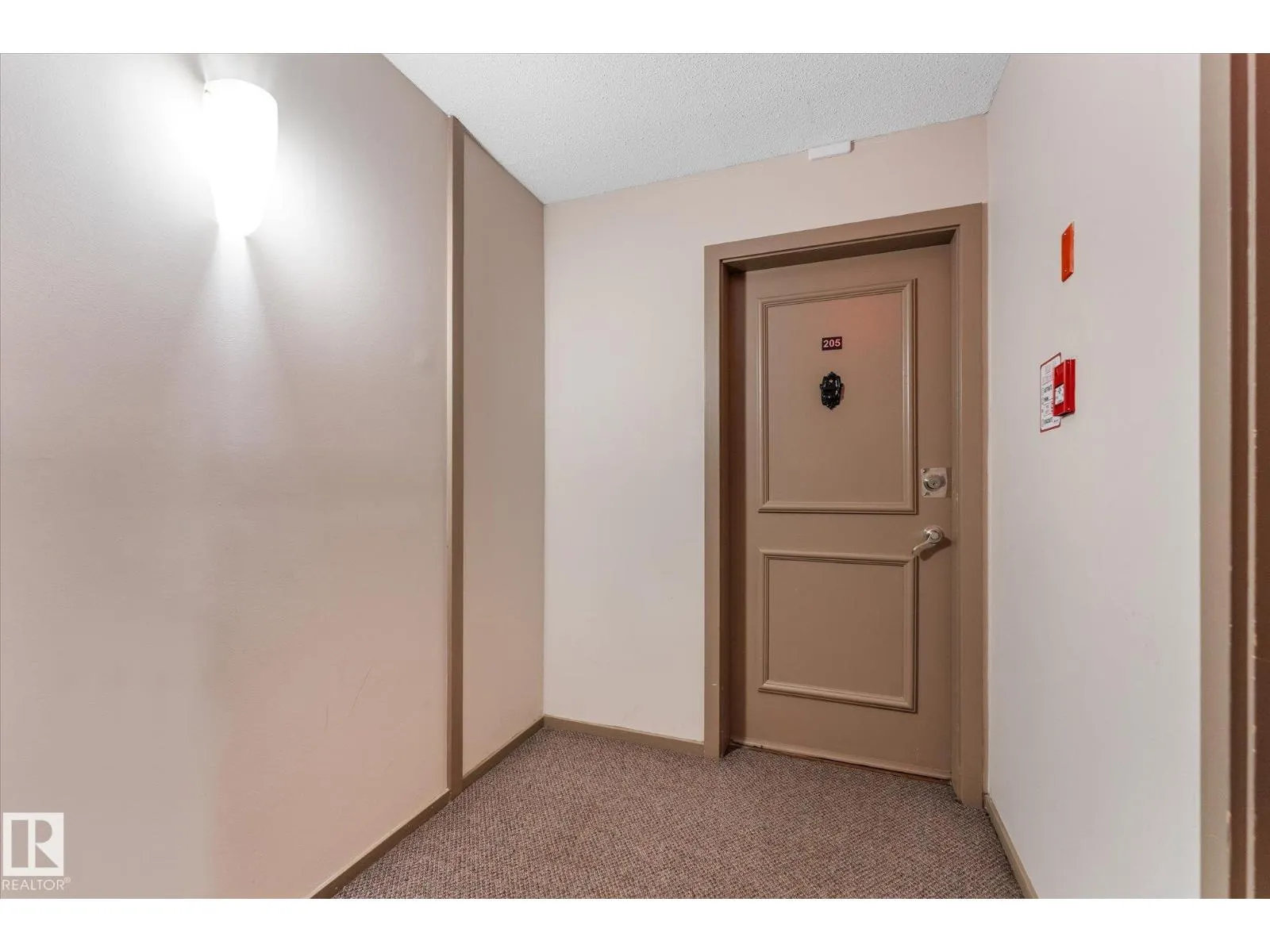 #205 8125 110 ST NW