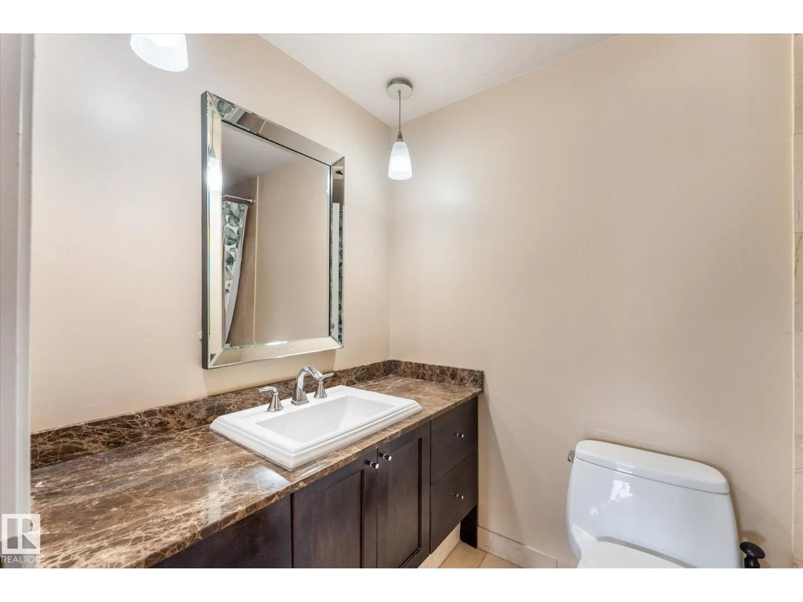 #205 8125 110 ST NW