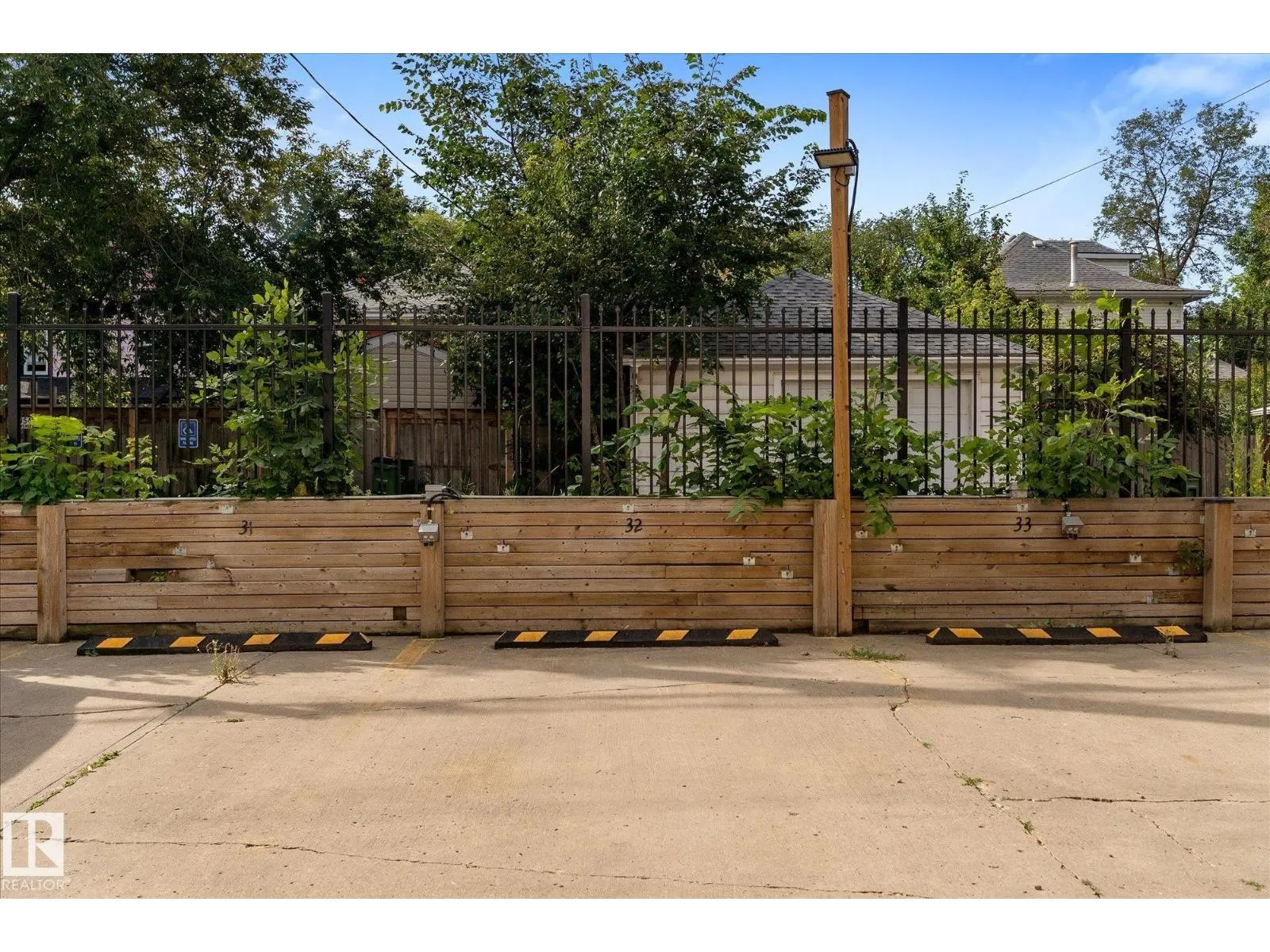 #205 8125 110 ST NW