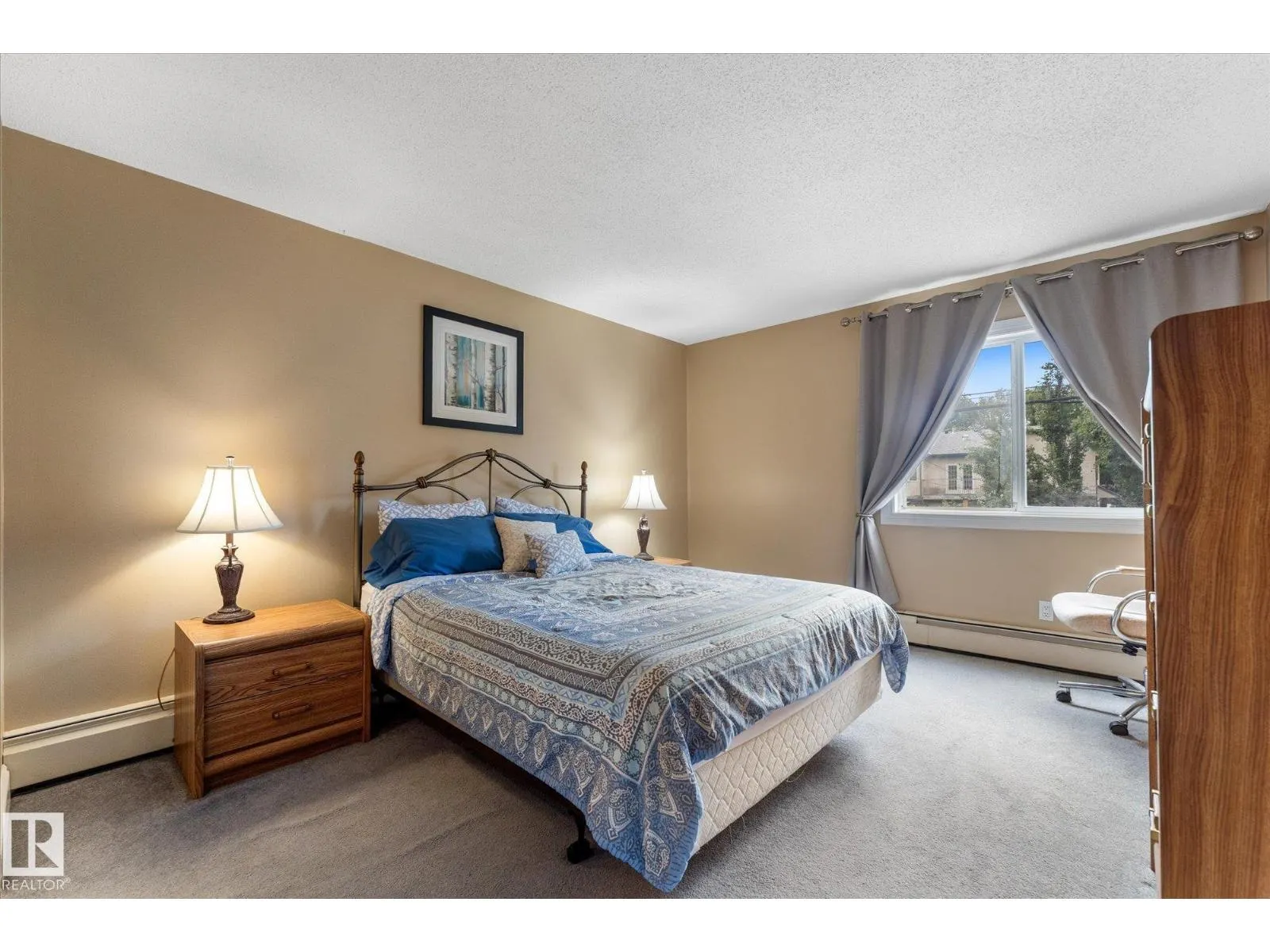 #205 8125 110 ST NW