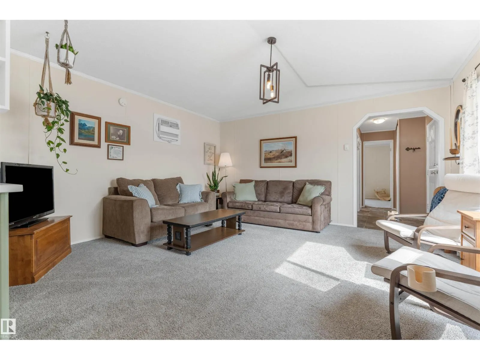 #116 3400 48 ST