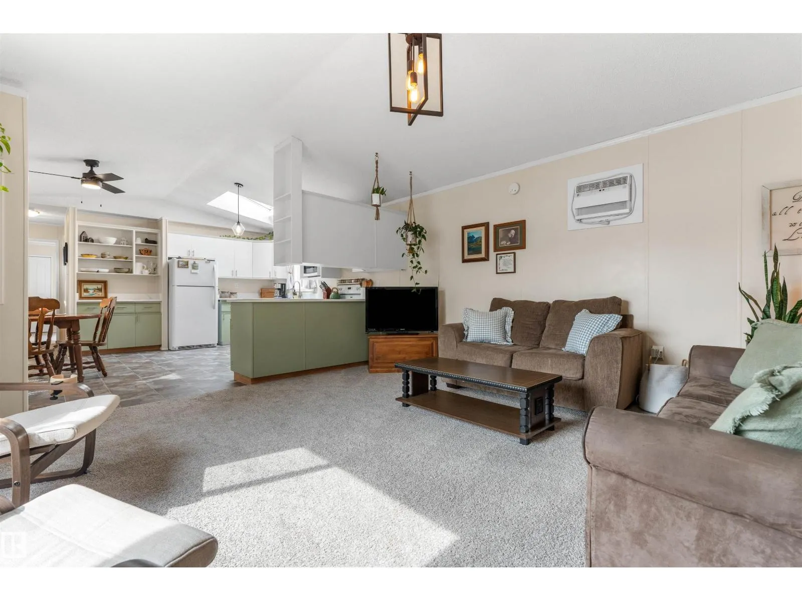 #116 3400 48 ST