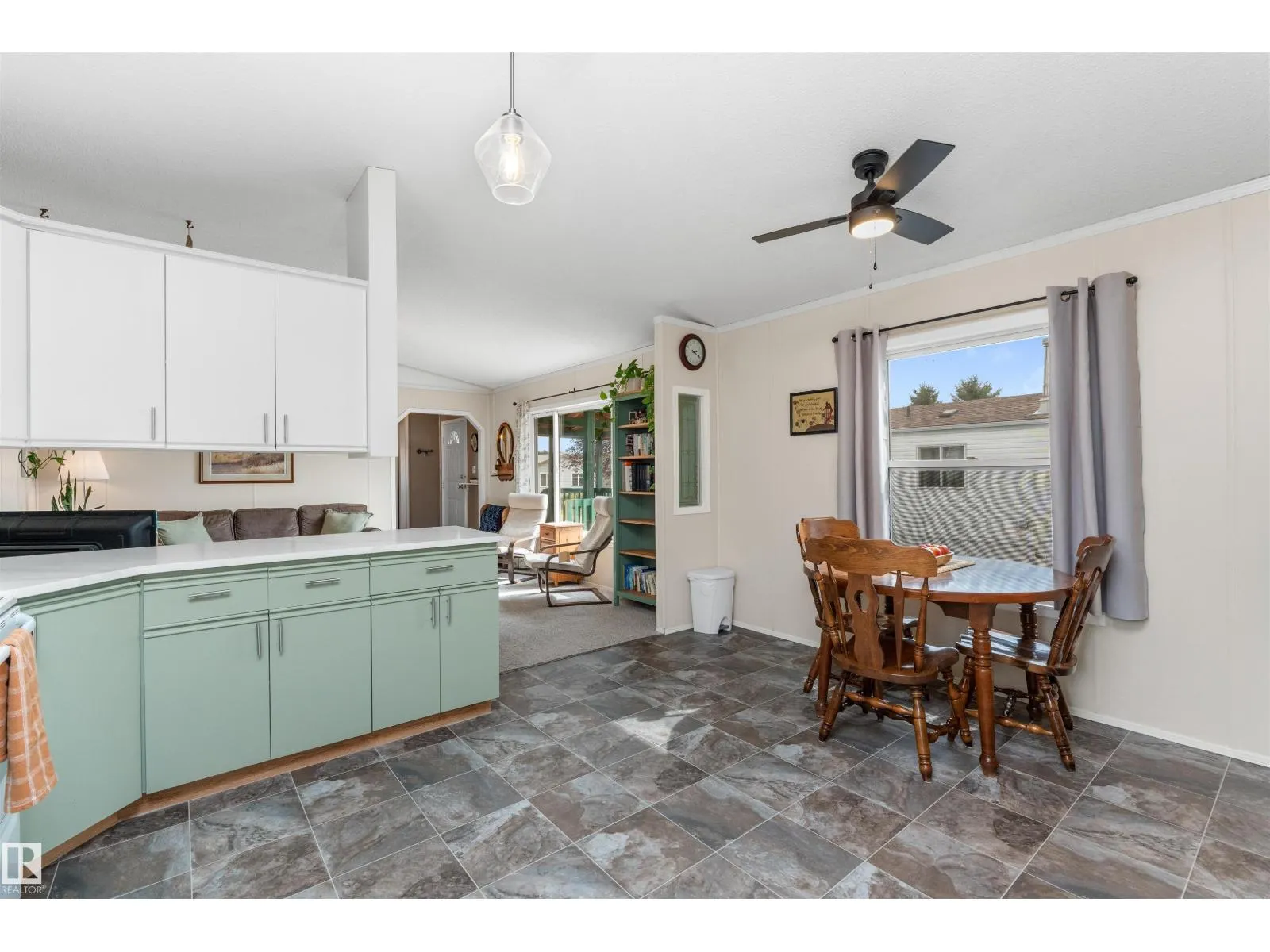 #116 3400 48 ST