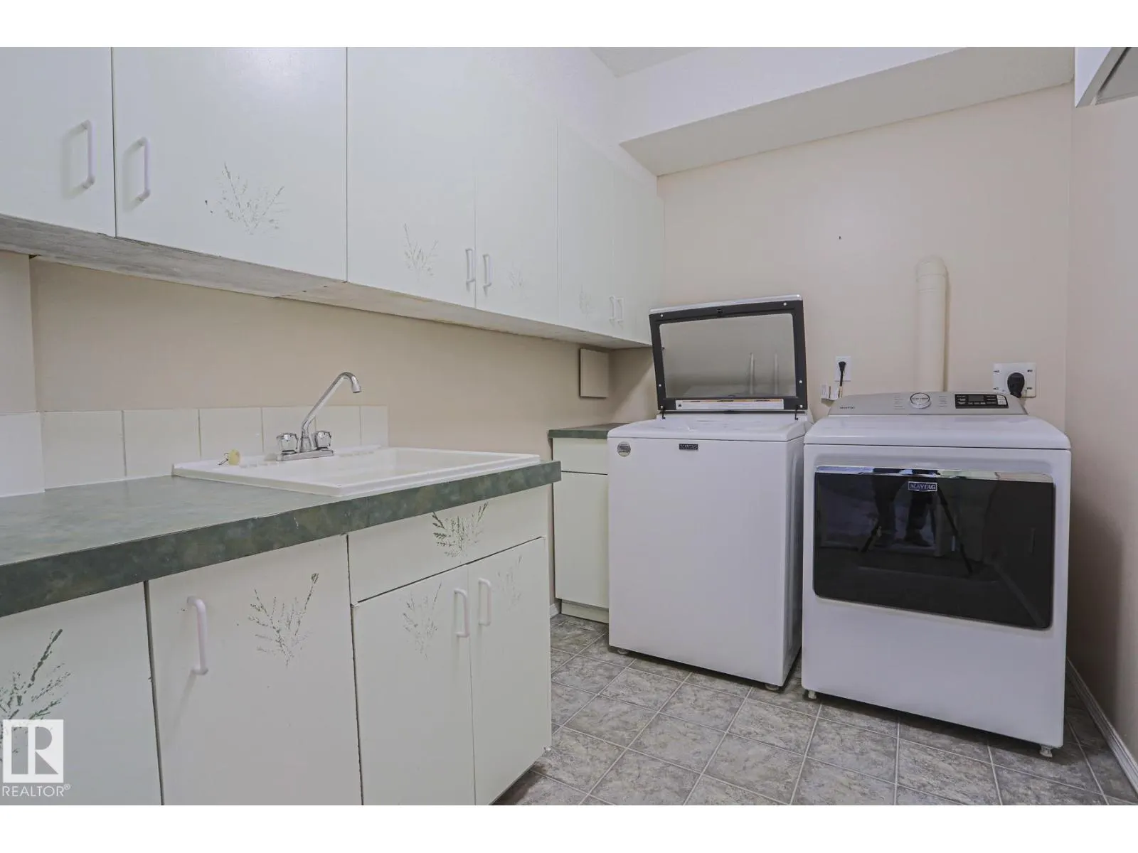 15031 135 ST NW NW