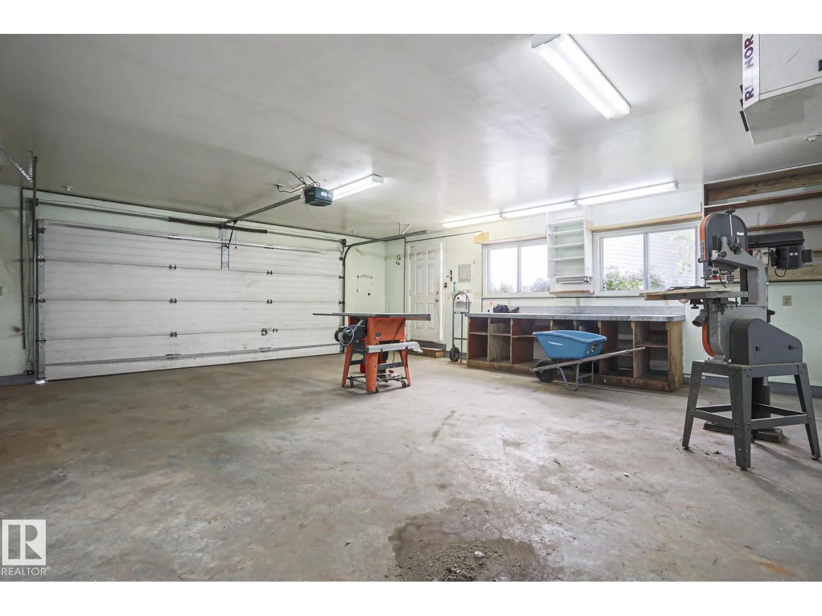 15031 135 ST NW NW