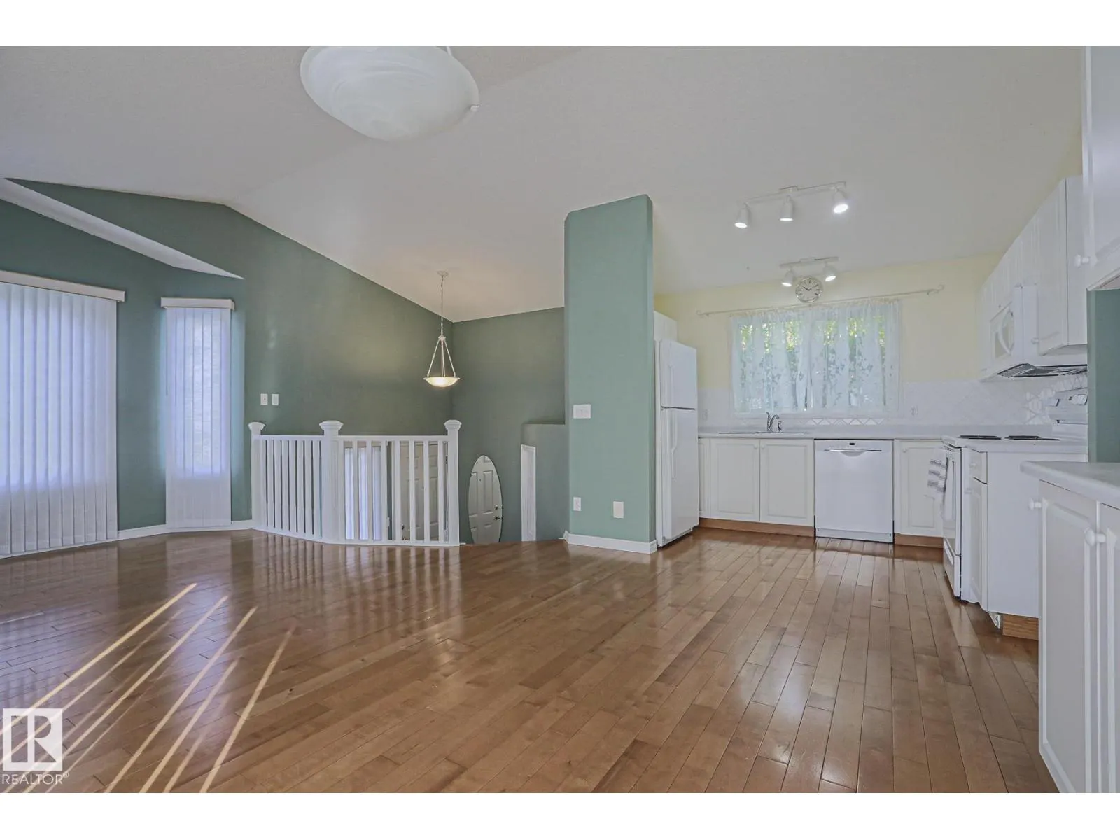 15031 135 ST NW NW