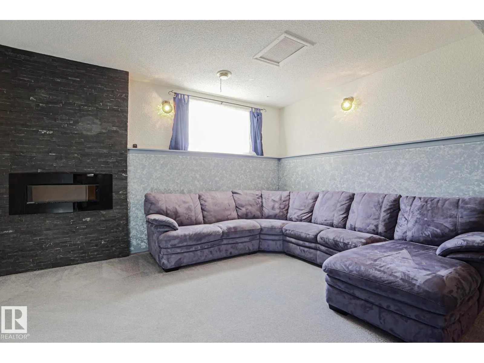 15031 135 ST NW NW