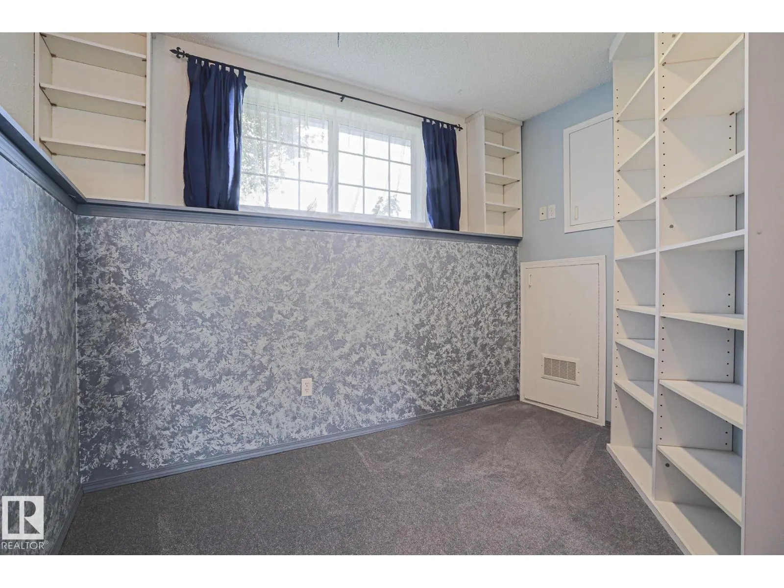 15031 135 ST NW NW
