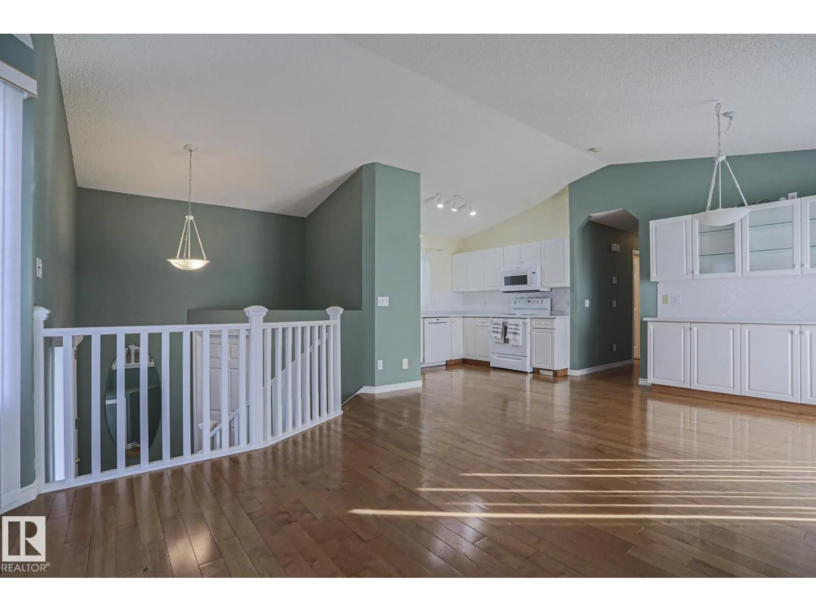 15031 135 ST NW NW